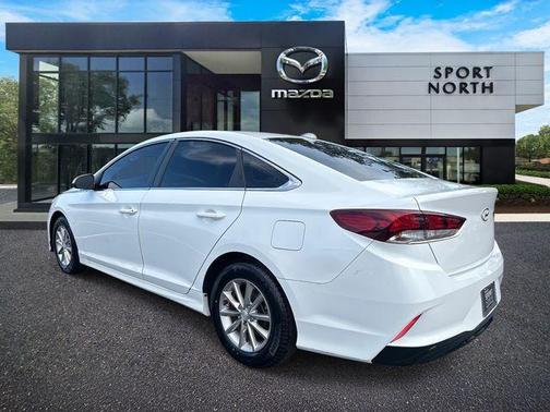 2019 Hyundai SONATA SE
