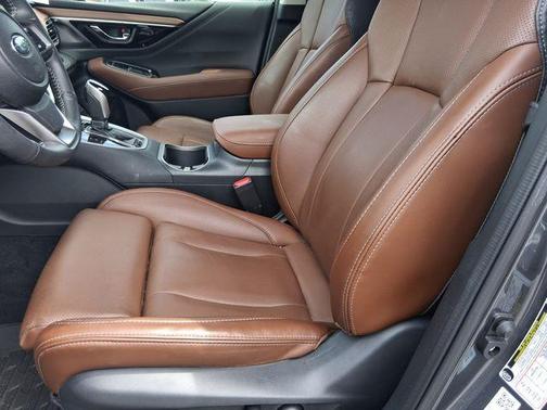 Magnetite Gray Metallic 2025 Subaru Outback Touring XT