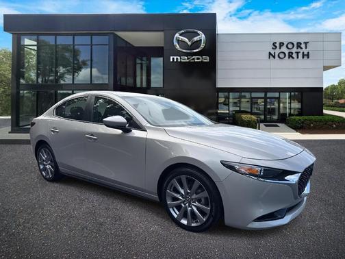 2022 Mazda Mazda3 FWD w/Preferred Package