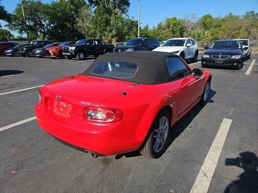 2015 Mazda MX-5 Miata Sport