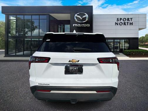 Summit White 2025 Chevrolet Equinox LT