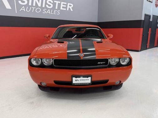 2009 Dodge Challenger SRT8