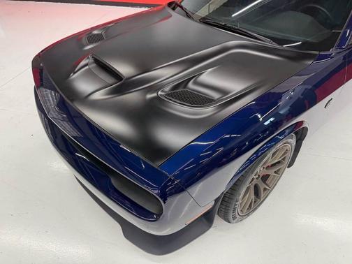 2016 Dodge Challenger SRT Hellcat