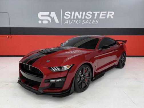 2022 Ford Shelby GT500 Base