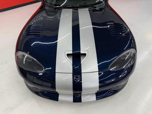 2001 Dodge Viper GTS