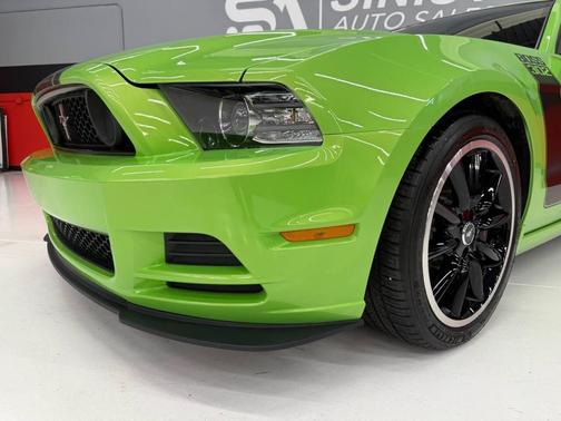2013 Ford Mustang Boss 302