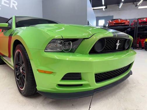 2013 Ford Mustang Boss 302