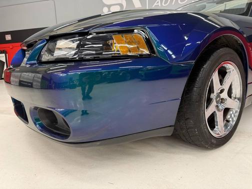 2004 Ford Mustang SVT Cobra