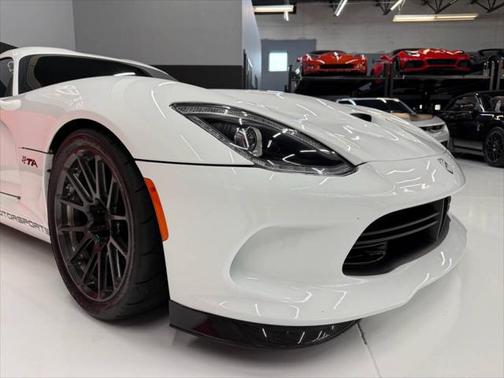 2014 Dodge SRT Viper Base 2dr Coupe