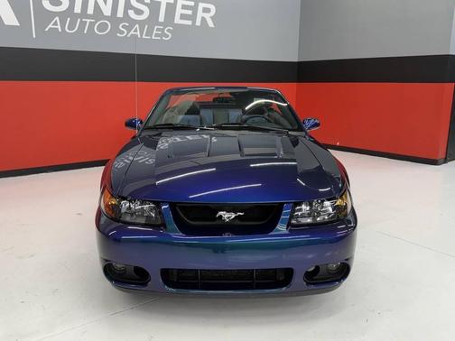 2004 Ford Mustang SVT Cobra