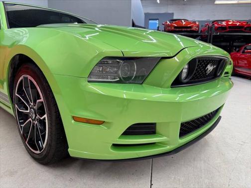 2013 Ford Mustang GT Premium