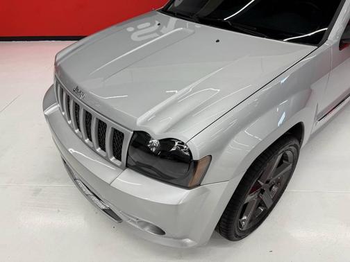 2007 Jeep Grand Cherokee SRT8