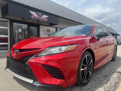 2019 Toyota Camry XSE