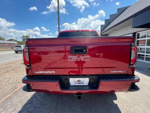 2018 GMC Sierra 1500 Denali