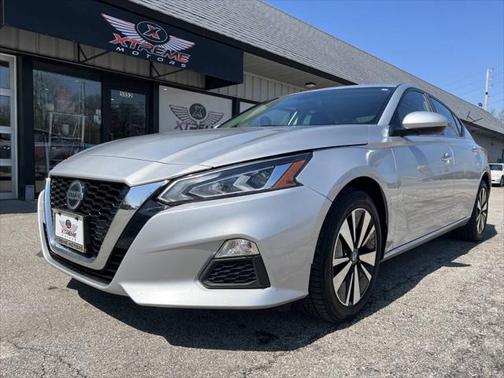 2021 Nissan Altima 2.5 SV