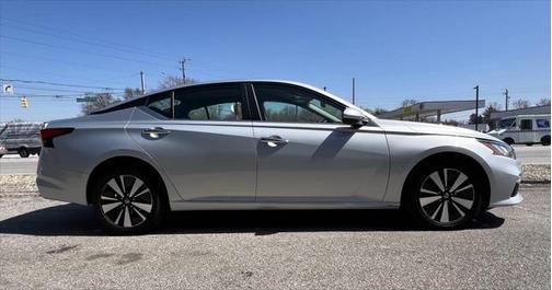 2021 Nissan Altima 2.5 SV