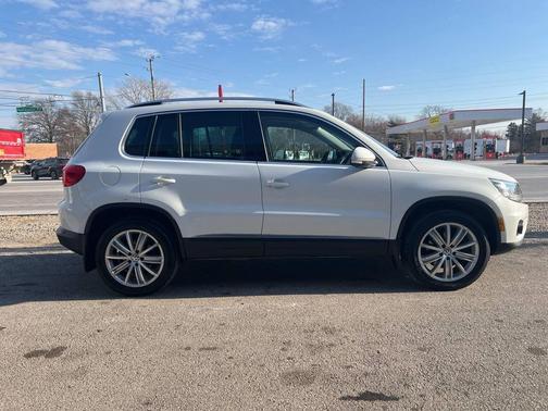 2016 Volkswagen Tiguan 2.0T SE 4MOTION