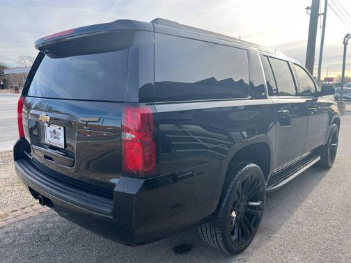 2020 Chevrolet Suburban LT