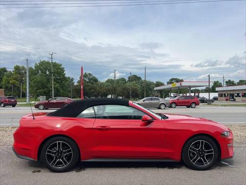 2022 Ford Mustang EcoBoost Premium