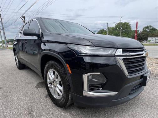 2022 Chevrolet Traverse LS