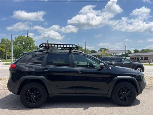 2018 Jeep Cherokee Trailhawk