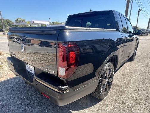 2017 Honda Ridgeline Black