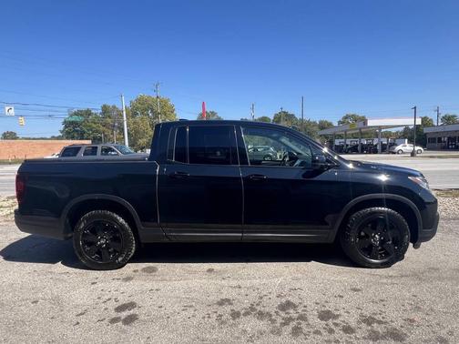 2017 Honda Ridgeline Black