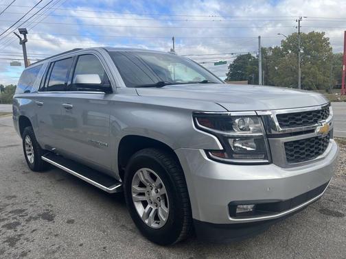 2017 Chevrolet Suburban LT