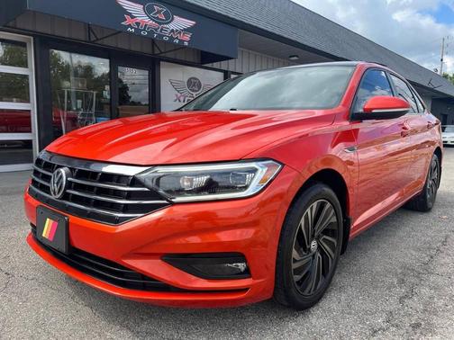 2019 Volkswagen Jetta 1.4T SEL Premium