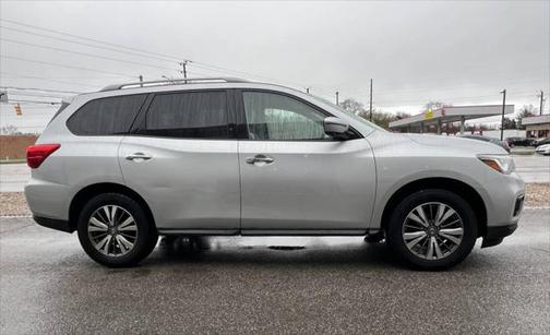 2020 Nissan Pathfinder SL 4WD