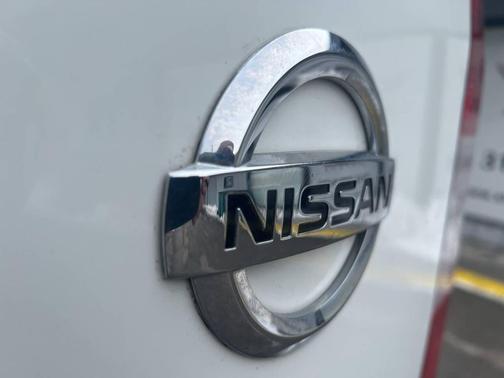2018 Nissan NV Cargo NV2500 HD SV V8