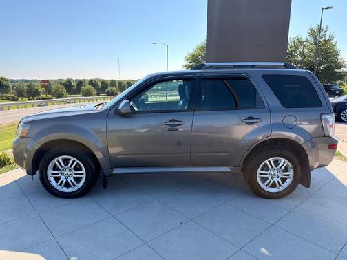 Sterling Gray Metallic 2010 Mercury Mariner Premier