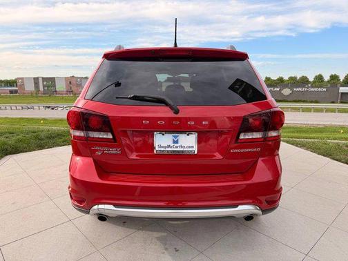 Redline 2 Coat Pearl 2018 Dodge Journey Crossroad