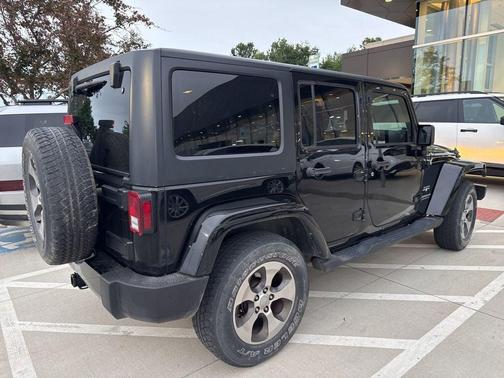 Black Clearcoat 2017 Jeep Wrangler Unlimited Sahara
