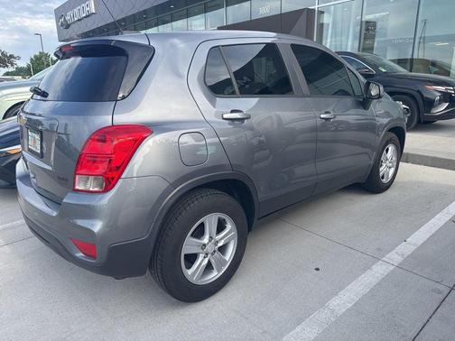 Satin Steel Metallic 2020 Chevrolet Trax LS