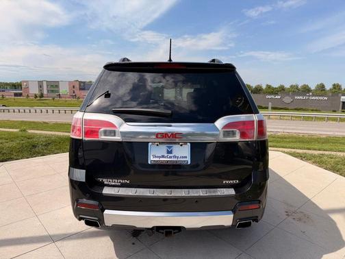Carbon Black Metallic 2014 GMC Terrain Denali