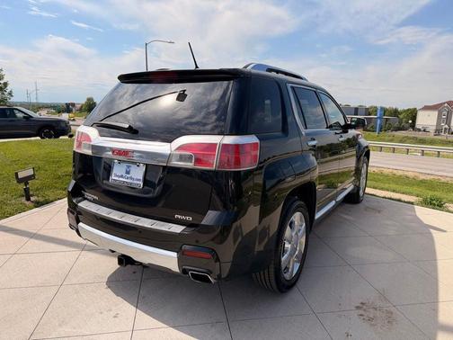 Carbon Black Metallic 2014 GMC Terrain Denali