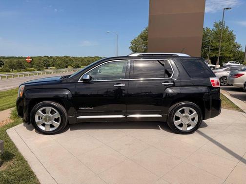 Carbon Black Metallic 2014 GMC Terrain Denali