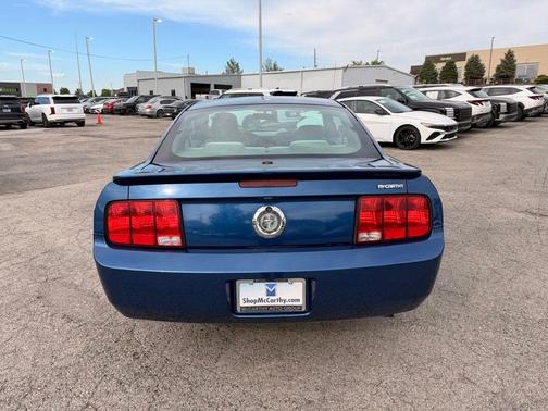 Blue 2007 Ford Mustang Deluxe
