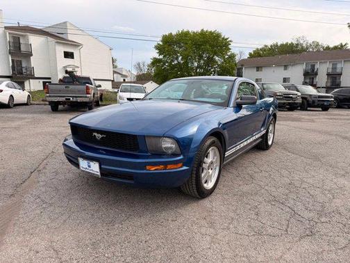 Blue 2007 Ford Mustang Premium