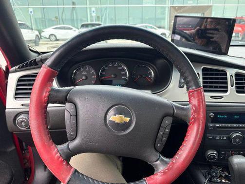 Victory Red 2006 Chevrolet Monte Carlo LTZ
