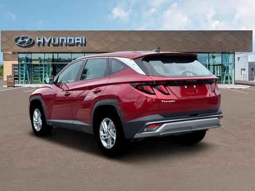 Ultimate Red 2026 Hyundai TUCSON SE
