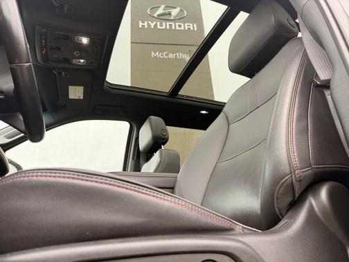 Black 2022 Chevrolet Suburban RST