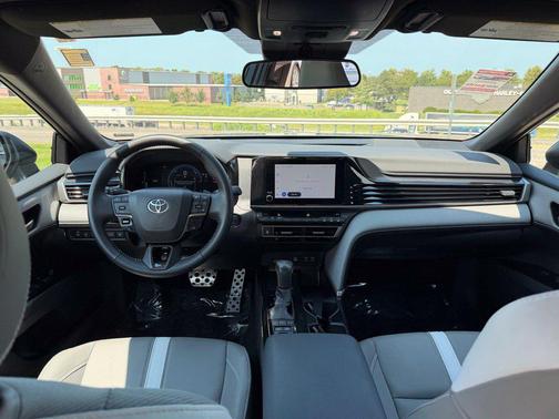 Midnight Black Metallic 2025 Toyota Camry SE