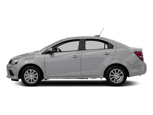 Silver Ice Metallic 2017 Chevrolet Sonic LS