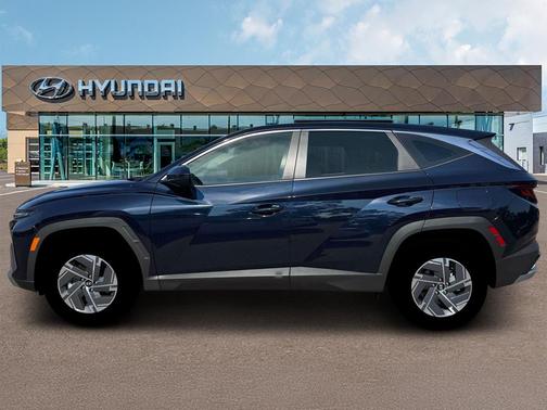 Deep Sea 2026 Hyundai TUCSON Hybrid Blue SE
