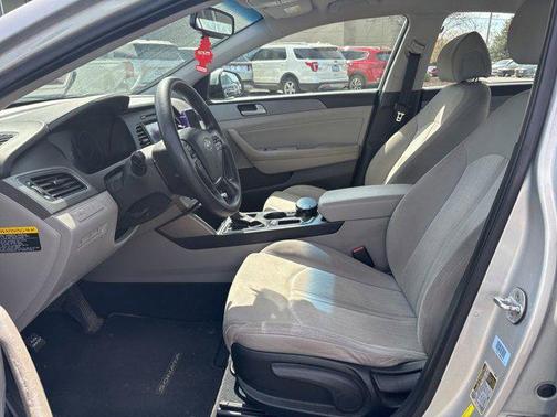 Starlight Silver 2017 Hyundai SONATA Hybrid SE