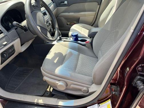 Cinnamon 2012 Ford Fusion S