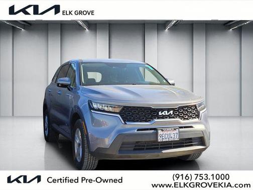 Everlasting Silver 2023 Kia Sorento LX