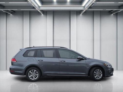 2019 Volkswagen Golf SportWagen TSI SE
